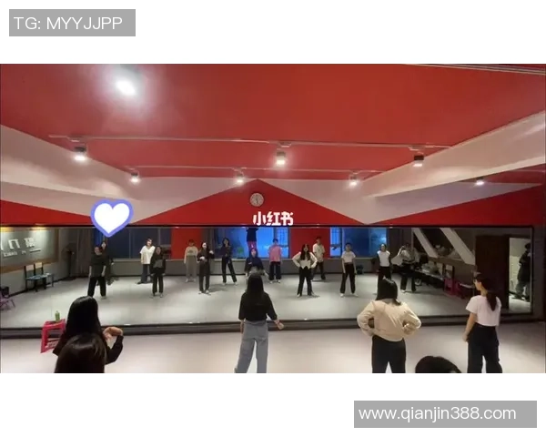 重庆街舞队的边路渗透技巧与文化深度解析 重庆街舞队的边路渗透技巧与文化深度解析